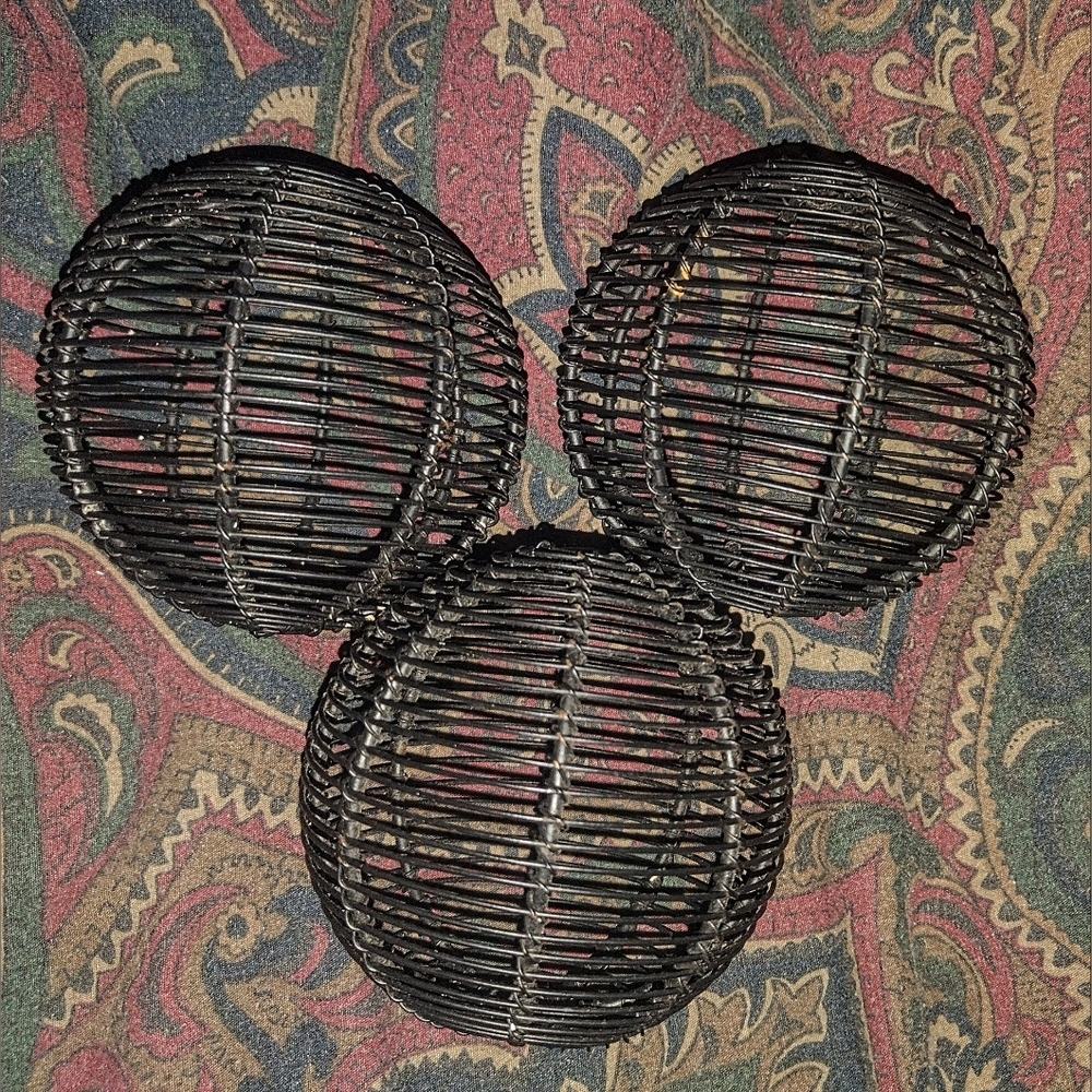 Set of 3 Metallic Wire Decorative Spheres